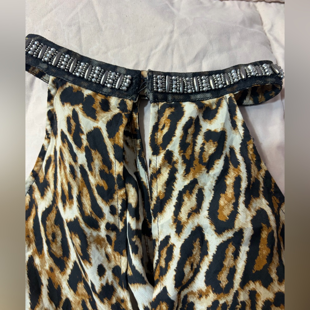 BOLD elements Animal Print Cold Shoulder Blouse / XL - Picture 12 of 12